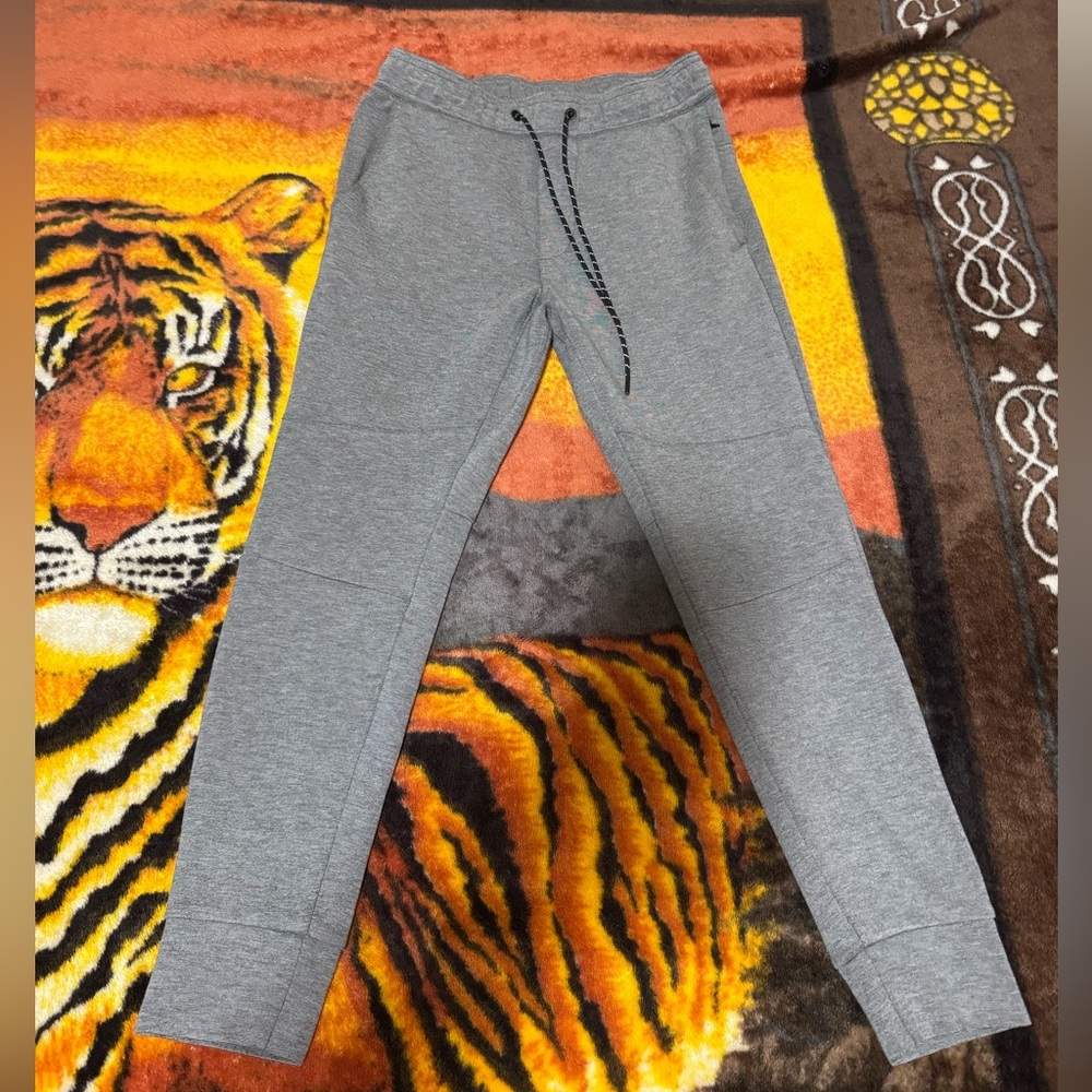 American Eagle Sweat Pants S